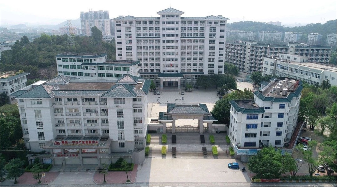 潮州市高级技工学校