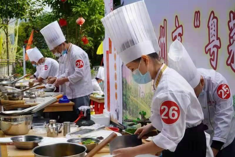潮州市“粤菜师傅”工程乡村振兴烹饪技能大赛顺利举办!