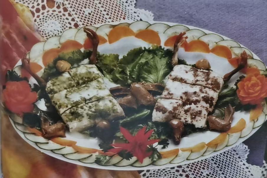 潮味美食 | 芙蓉乳鸽